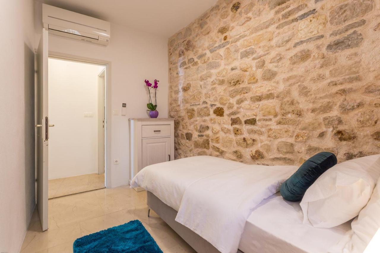 Lola Apartments - Zf Hvar 赫瓦尔 外观 照片