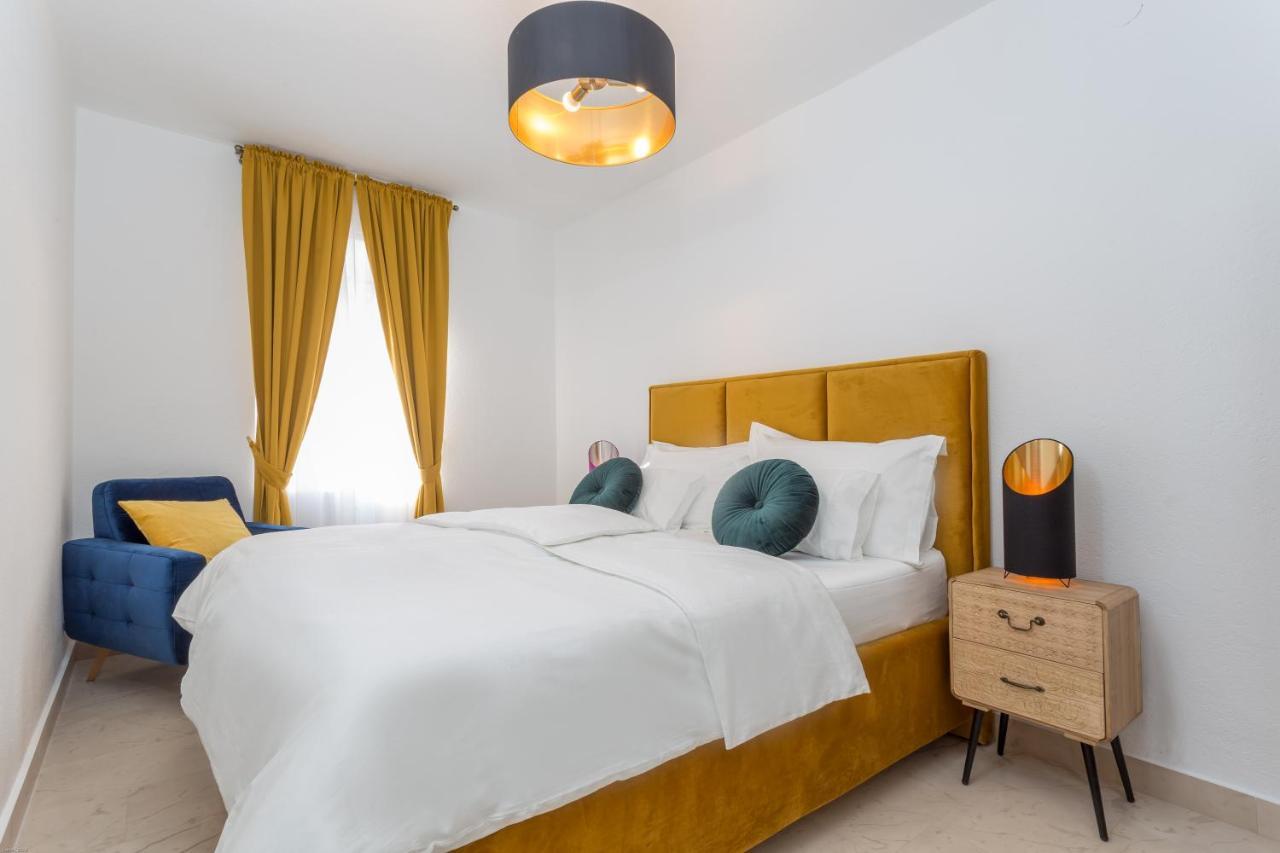 Lola Apartments - Zf Hvar 赫瓦尔 外观 照片