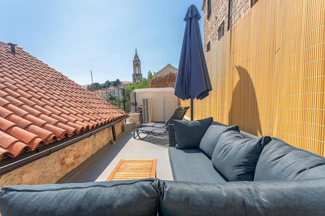Lola Apartments - Zf Hvar 赫瓦尔 外观 照片